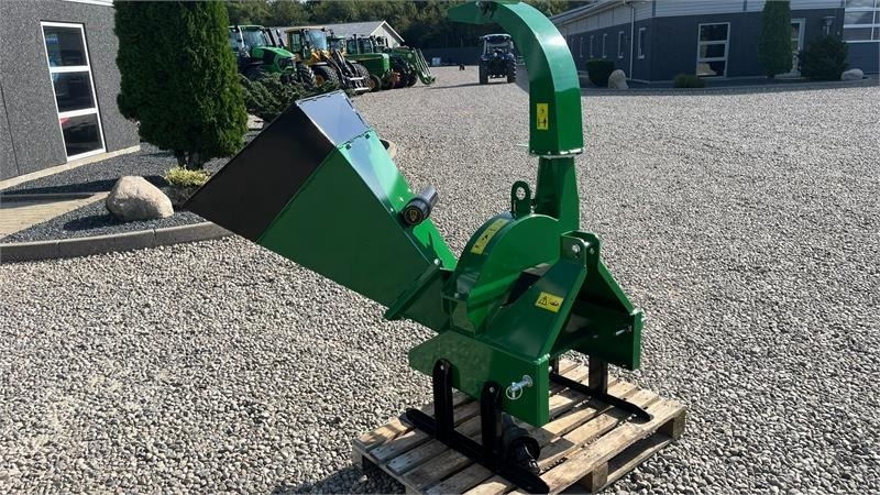 Dk-Tec WC 42 Flishugger - Дробилка за дървесина: снимка 4 Dk-Tec WC 42 Flishugger - Дробилка за дървесина: снимка 4