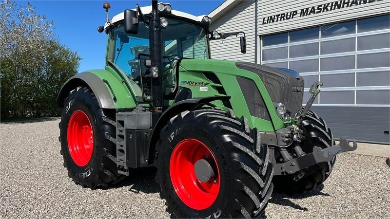 Трактор Fendt 826 Vario Pæn godt udstyret traktor.: снимка 9