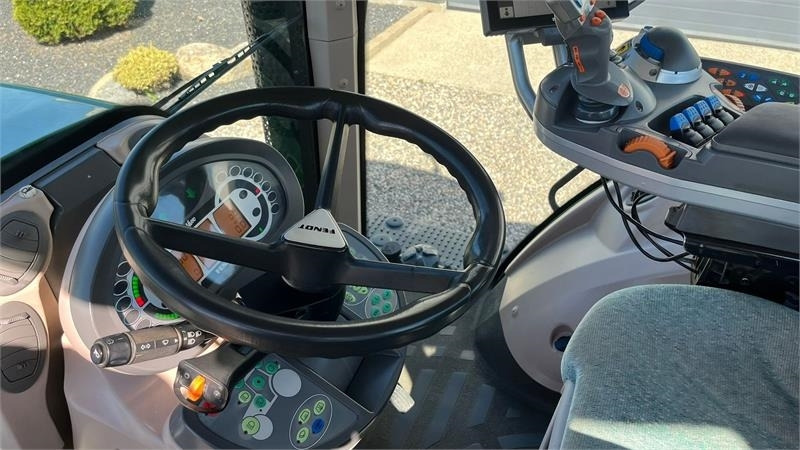 Трактор Fendt 826 Vario Pæn godt udstyret traktor.: снимка 7