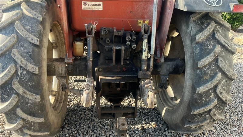 Fiat 70-90 Med bred Comfort kabine - Трактор: снимка 4 Fiat 70-90 Med bred Comfort kabine - Трактор: снимка 4