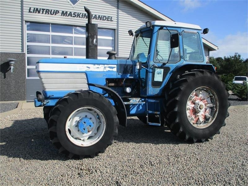 Ford TW 25 Regulær - Трактор: снимка 4 Ford TW 25 Regulær - Трактор: снимка 4