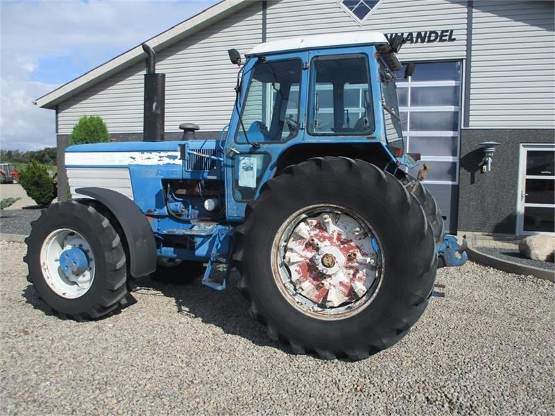 Ford TW 25 Regulær - Трактор: снимка 2 Ford TW 25 Regulær - Трактор: снимка 2