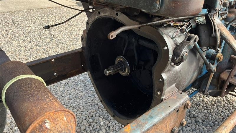Fordson Major Motoren mangler, men mange god dele. - Трактор: снимка 5 Fordson Major Motoren mangler, men mange god dele. - Трактор: снимка 5