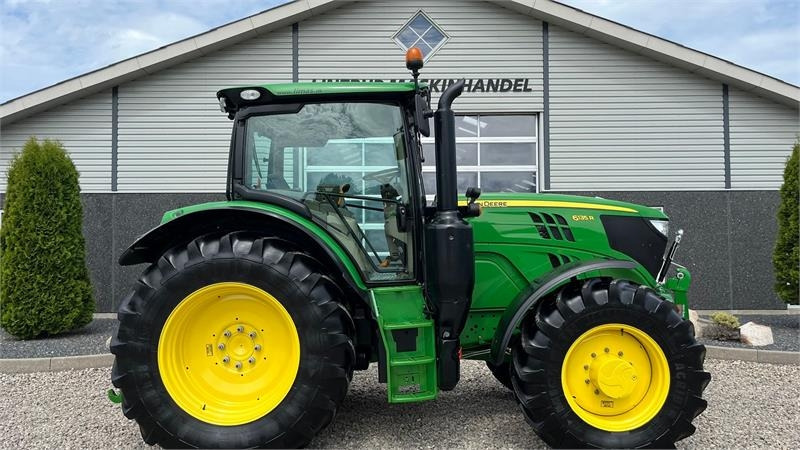John Deere 6135R Krybegear, frontlift, TLS Affjedret foraksel - Трактор: снимка 2 John Deere 6135R Krybegear, frontlift, TLS Affjedret foraksel - Трактор: снимка 2