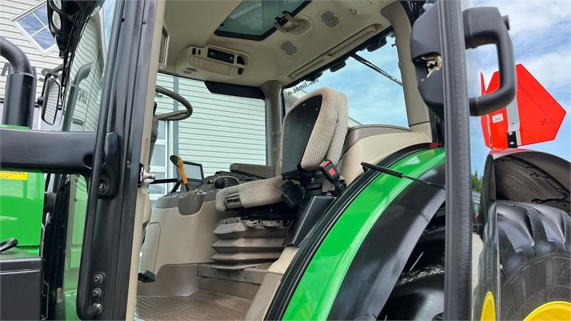 John Deere 6135R Krybegear, frontlift, TLS Affjedret foraksel - Трактор: снимка 4 John Deere 6135R Krybegear, frontlift, TLS Affjedret foraksel - Трактор: снимка 4
