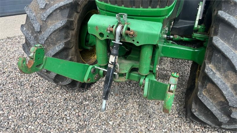 John Deere 6170R AutoPower med frontlift - Трактор: снимка 4 John Deere 6170R AutoPower med frontlift - Трактор: снимка 4