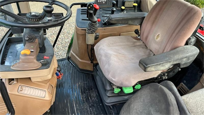 John Deere 6506 Med frontlæsser og vendegear ved rattet - Трактор: снимка 2 John Deere 6506 Med frontlæsser og vendegear ved rattet - Трактор: снимка 2