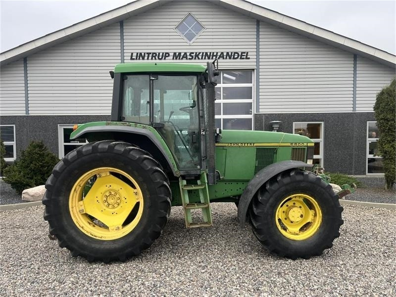 Лизинг на John Deere 6800 Med frontlift.  John Deere 6800 Med frontlift.: снимка 6