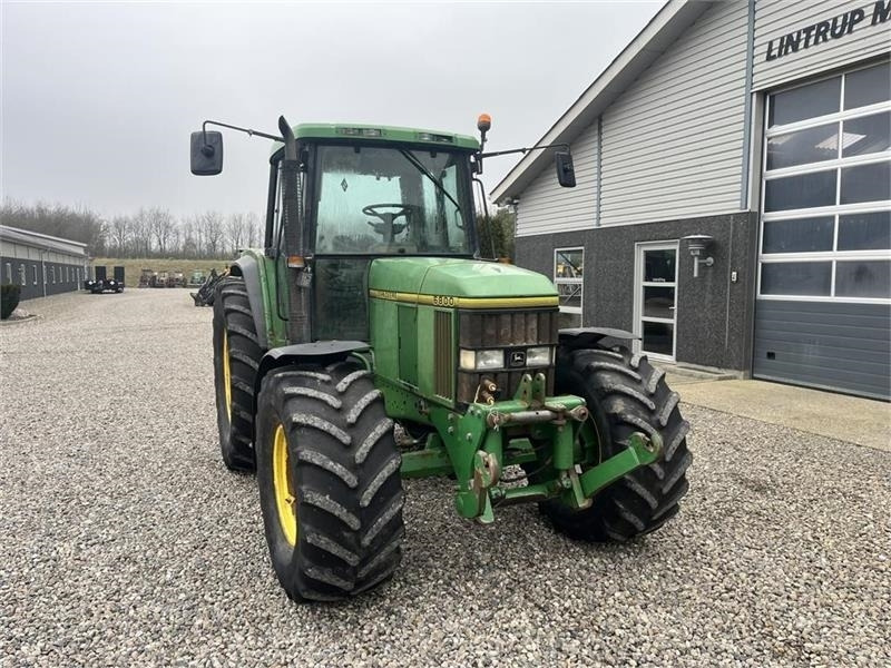 Лизинг на John Deere 6800 Med frontlift.  John Deere 6800 Med frontlift.: снимка 16