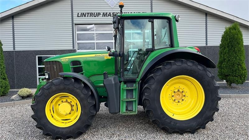 John Deere 6930 AutoPower med frontlift og front PTO - Трактор: снимка 1 John Deere 6930 AutoPower med frontlift og front PTO - Трактор: снимка 1