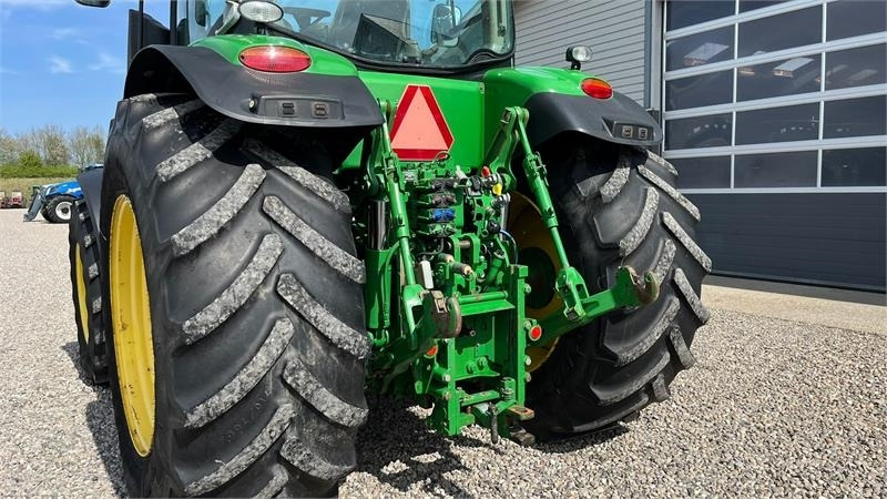 John Deere 7230R Med frontlift. Stor stærk traktor til små pe - Трактор: снимка 4 John Deere 7230R Med frontlift. Stor stærk traktor til små pe - Трактор: снимка 4