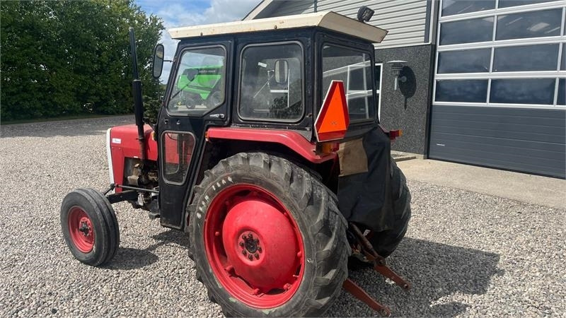 Massey Ferguson 240 Handy traktor - Трактор: снимка 3 Massey Ferguson 240 Handy traktor - Трактор: снимка 3