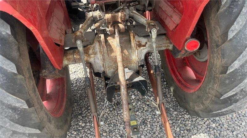 Massey Ferguson 240 Handy traktor - Трактор: снимка 4 Massey Ferguson 240 Handy traktor - Трактор: снимка 4