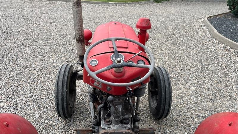 Massey Ferguson 35 3 cyl diesel - Трактор: снимка 5 Massey Ferguson 35 3 cyl diesel - Трактор: снимка 5