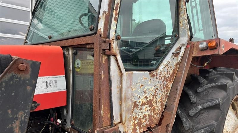 Massey Ferguson 690 Speedshift med frontlæsser - Трактор: снимка 5 Massey Ferguson 690 Speedshift med frontlæsser - Трактор: снимка 5