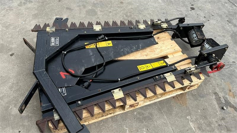 Massey Ferguson 7370 BETA. Gårdmaskine med kun 1080 motortimer. Me - Зърнокомбайн: снимка 4 Massey Ferguson 7370 BETA. Gårdmaskine med kun 1080 motortimer. Me - Зърнокомбайн: снимка 4