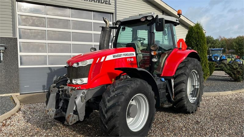 Massey Ferguson 7718 Dyna VT Med frontlift og frontPTO - Трактор: снимка 2 Massey Ferguson 7718 Dyna VT Med frontlift og frontPTO - Трактор: снимка 2