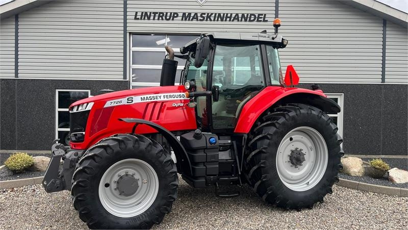 Massey Ferguson 7726 S DynaVT Med frontlift - Трактор: снимка 1 Massey Ferguson 7726 S DynaVT Med frontlift - Трактор: снимка 1