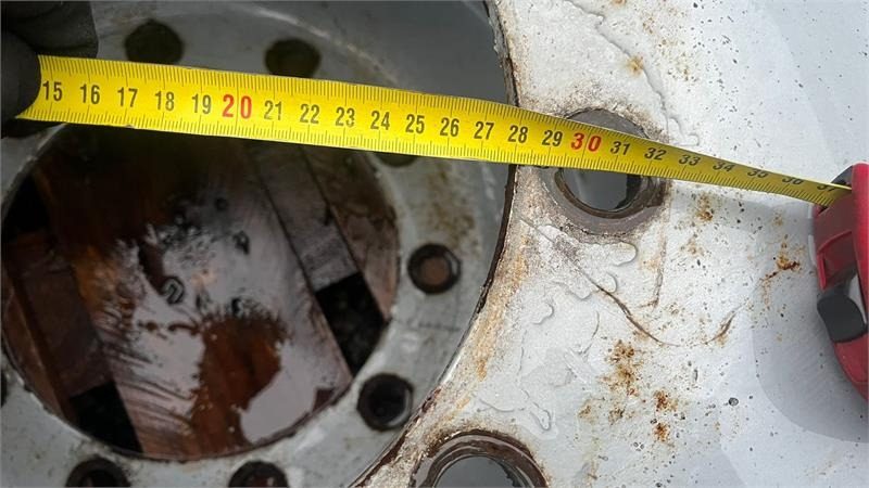 NDI 14.9R46 og 12,4R36 Komplet sæt - Гума за Селскостопанска техника: снимка 3 NDI 14.9R46 og 12,4R36 Komplet sæt - Гума за Селскостопанска техника: снимка 3