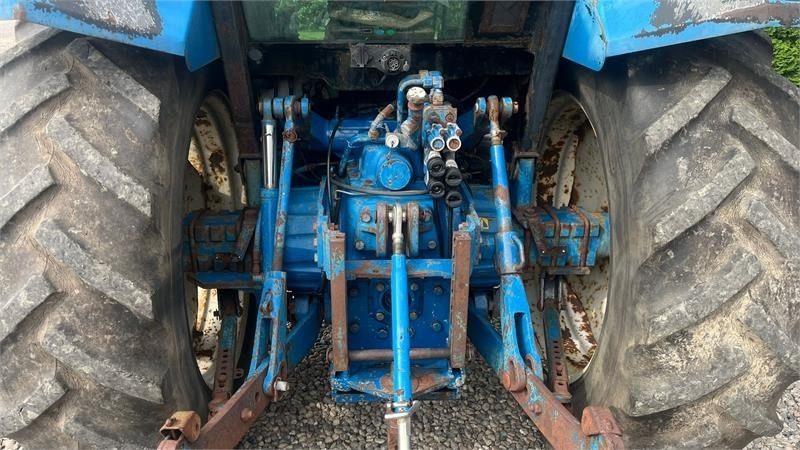 New Holland 7740 SLE Turbo Handy 2wd traktor - Трактор: снимка 4 New Holland 7740 SLE Turbo Handy 2wd traktor - Трактор: снимка 4