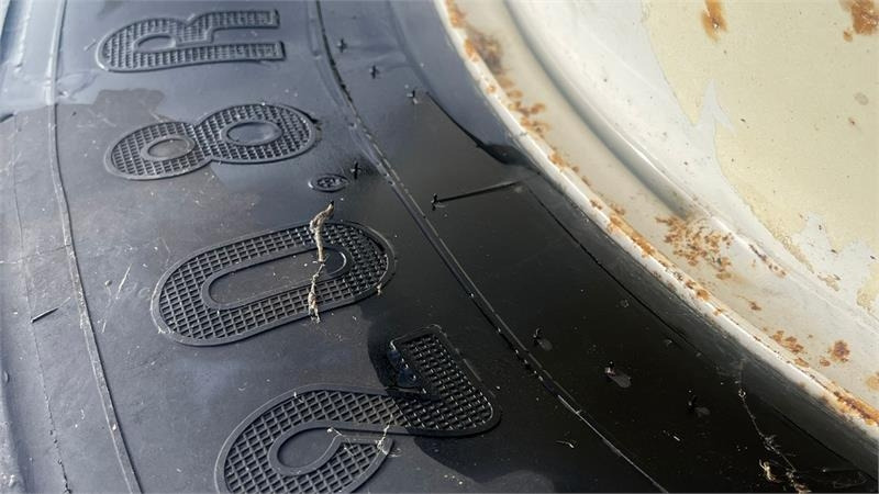 Трактор New Holland 8670 Supersteer Samme ejer siden 2012, evt. med tv: снимка 18 Трактор New Holland 8670 Supersteer Samme ejer siden 2012, evt. med tv: снимка 18