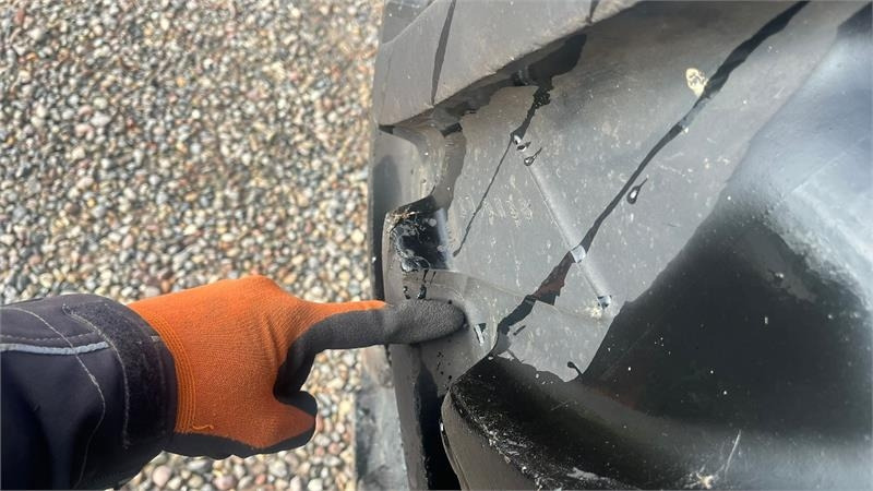 Трактор New Holland 8670 Supersteer Samme ejer siden 2012, evt. med tv: снимка 22 Трактор New Holland 8670 Supersteer Samme ejer siden 2012, evt. med tv: снимка 22