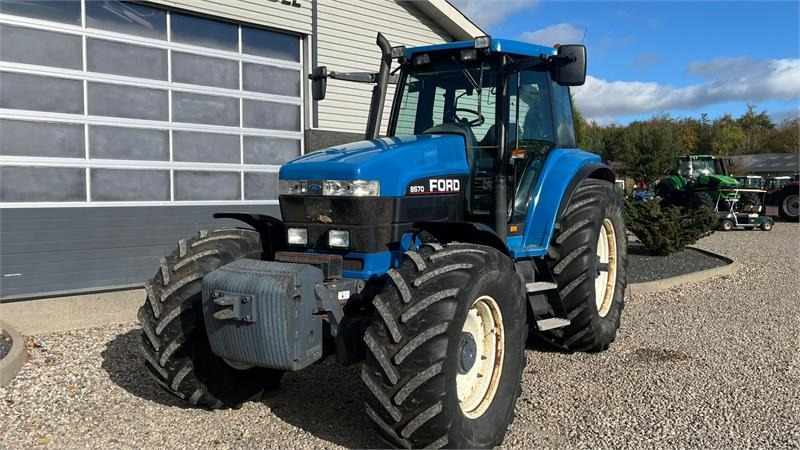 Трактор New Holland 8670 Supersteer Samme ejer siden 2012, evt. med tv: снимка 8 Трактор New Holland 8670 Supersteer Samme ejer siden 2012, evt. med tv: снимка 8