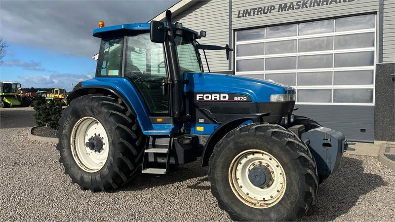 Трактор New Holland 8670 Supersteer Samme ejer siden 2012, evt. med tv: снимка 15 Трактор New Holland 8670 Supersteer Samme ejer siden 2012, evt. med tv: снимка 15