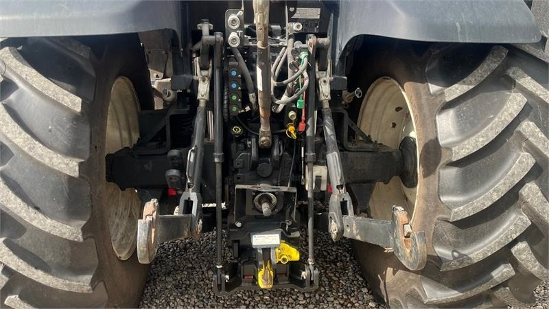 New Holland T7.165S Med frontlift og frontlæsser - Трактор: снимка 5 New Holland T7.165S Med frontlift og frontlæsser - Трактор: снимка 5
