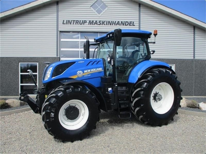 New Holland T7.230 AutoCommand, meget velholdt traktor - Трактор: снимка 1 New Holland T7.230 AutoCommand, meget velholdt traktor - Трактор: снимка 1