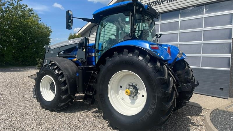 New Holland T7.270 AC med frontlift og frontlæsser - Трактор: снимка 3 New Holland T7.270 AC med frontlift og frontlæsser - Трактор: снимка 3