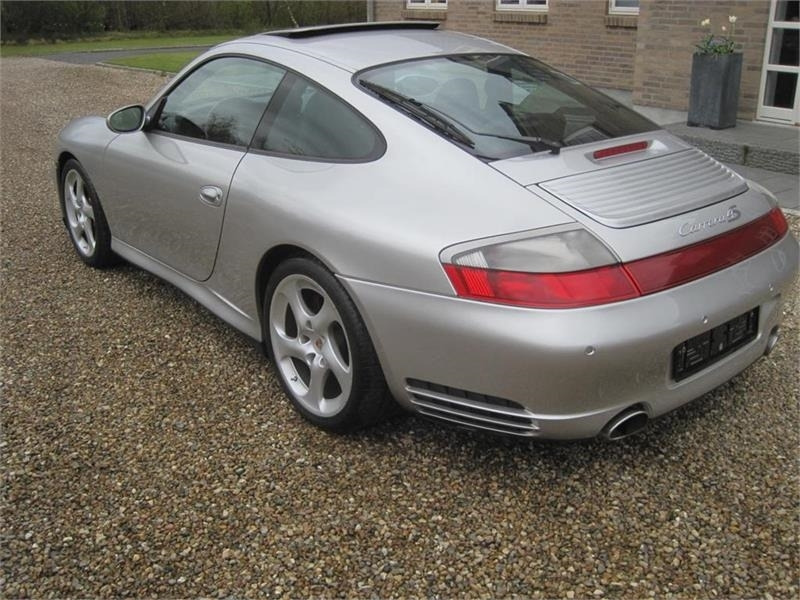Porsche 911 4S 4wd - Лек автомобил: снимка 2 Porsche 911 4S 4wd - Лек автомобил: снимка 2
