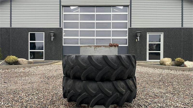 Schaad 13.6R24 Med ring og 4 låse - Гума за Селскостопанска техника: снимка 1 Schaad 13.6R24 Med ring og 4 låse - Гума за Селскостопанска техника: снимка 1