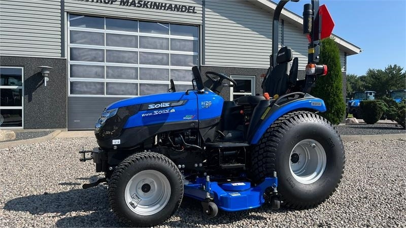 Solis 26 HST Hydrostat Turf hjul og klipperbord - Трактор за комунални дейности: снимка 2 Solis 26 HST Hydrostat Turf hjul og klipperbord - Трактор за комунални дейности: снимка 2