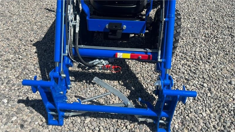 Solis H26 HST Med Frontlæsser og GardenPro dæk - Трактор: снимка 4 Solis H26 HST Med Frontlæsser og GardenPro dæk - Трактор: снимка 4