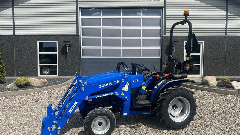 Solis S26 6+2 gearmaskine med Fuldhydraulisk frontlæsser - Трактор: снимка 1 Solis S26 6+2 gearmaskine med Fuldhydraulisk frontlæsser - Трактор: снимка 1