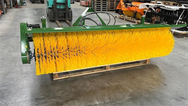 Thyregod TK 2800 med nylon børster og hydraulisk sving. bre - Четка: снимка 3 Thyregod TK 2800 med nylon børster og hydraulisk sving. bre - Четка: снимка 3