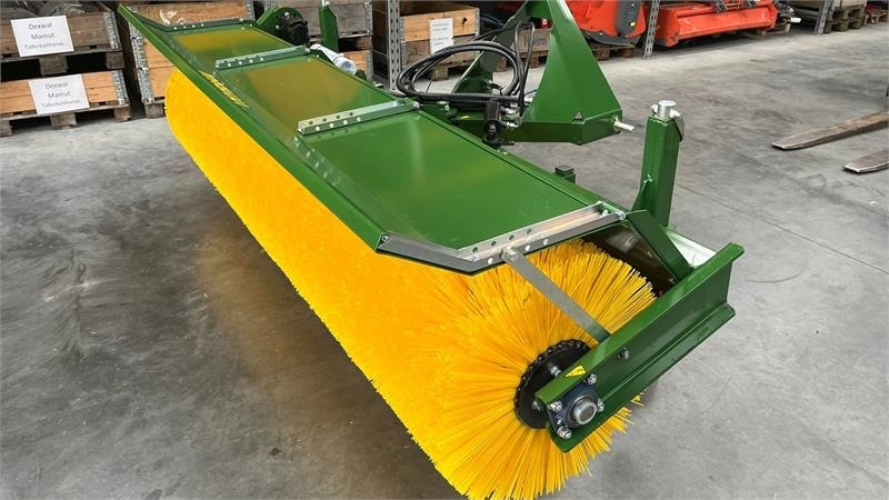 Thyregod TK 2800 med nylon børster og hydraulisk sving. bre - Четка: снимка 3 Thyregod TK 2800 med nylon børster og hydraulisk sving. bre - Четка: снимка 3