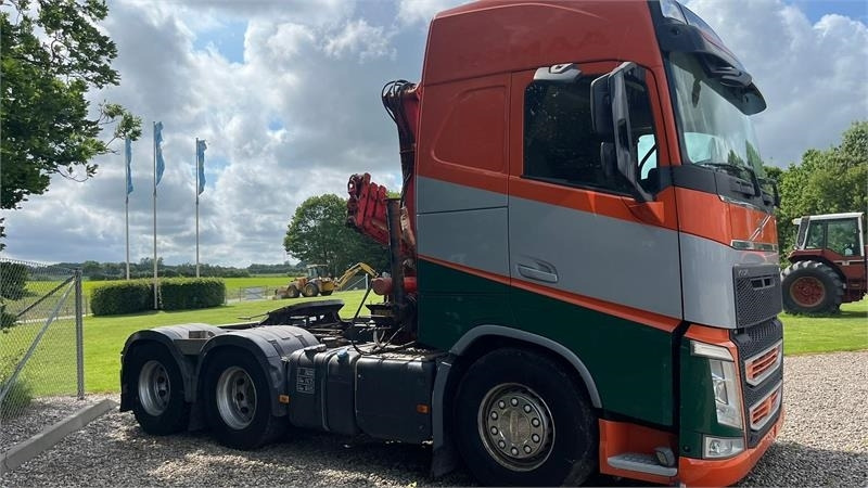 Volvo FH 500 6x4 med tandemløft og aftagelig HMF 1150 kr - Влекач: снимка 3 Volvo FH 500 6x4 med tandemløft og aftagelig HMF 1150 kr - Влекач: снимка 3