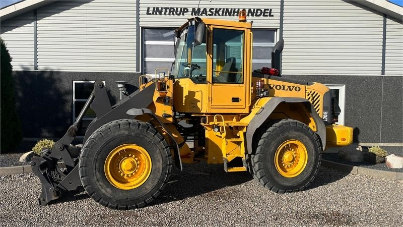 Volvo L70E Med hurtigskift og centralsmørring - Колесен товарач: снимка 1 Volvo L70E Med hurtigskift og centralsmørring - Колесен товарач: снимка 1