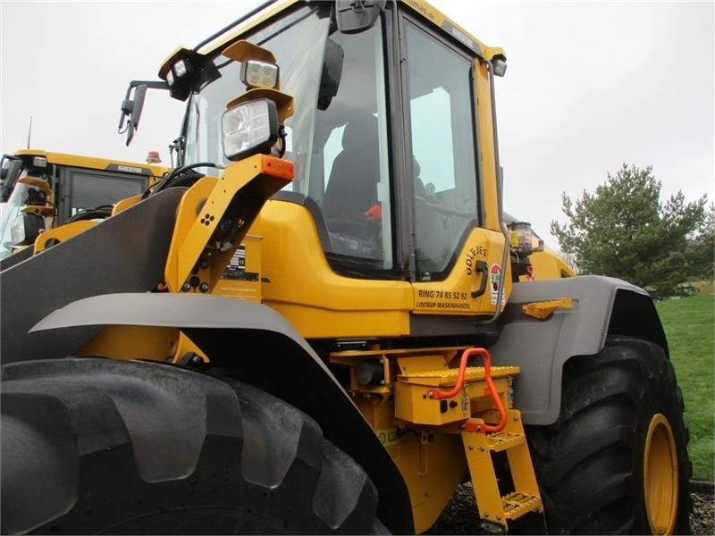 Лизинг на Volvo L90H H2 AGRICULTURE Dansk-maskine, Co-Pilot, LANG-  Volvo L90H H2 AGRICULTURE Dansk-maskine, Co-Pilot, LANG-: снимка 20