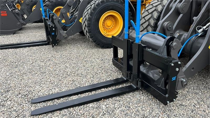 Volvo Pallegafler Hydraulisk 5Tons pallegafler med Volvo - Колесен товарач: снимка 1 Volvo Pallegafler Hydraulisk 5Tons pallegafler med Volvo - Колесен товарач: снимка 1