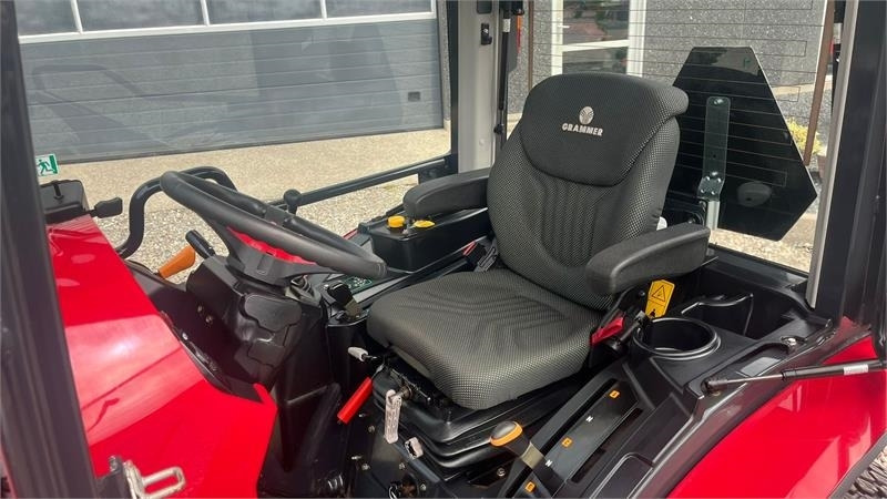 Трактор за комунални дейности Yanmar YT 235H 4WD Snow Edition med sneplov og spreder: снимка 7