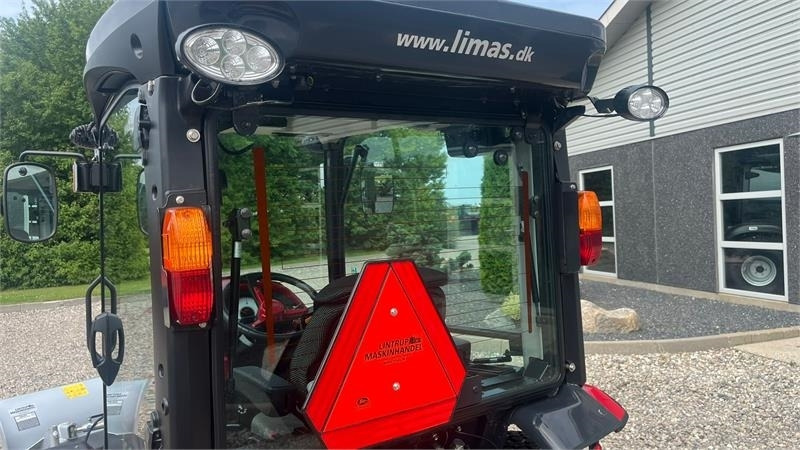 Трактор за комунални дейности Yanmar YT 235H 4WD Snow Edition med sneplov og spreder: снимка 6