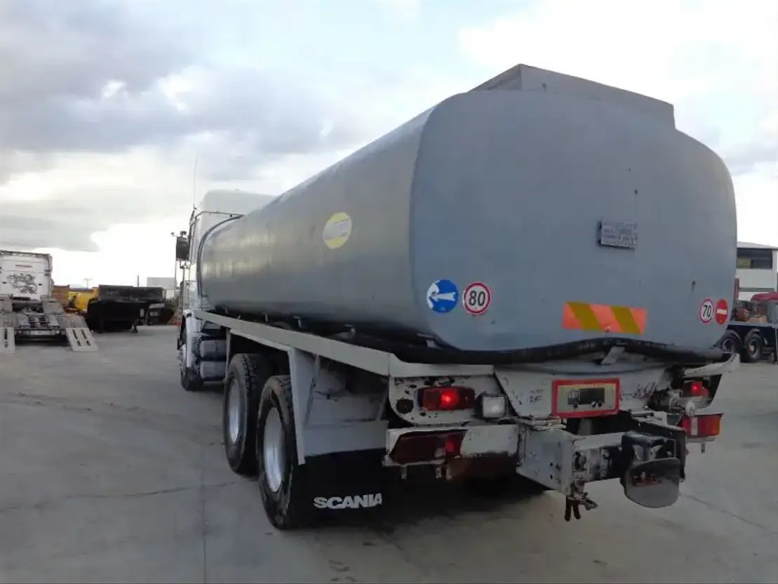 Scania R143-470 V8 Scania R143HL .470 6X2 Diesel/OIL Tank - Друга техника: снимка 4 Scania R143-470 V8 Scania R143HL .470 6X2 Diesel/OIL Tank - Друга техника: снимка 4