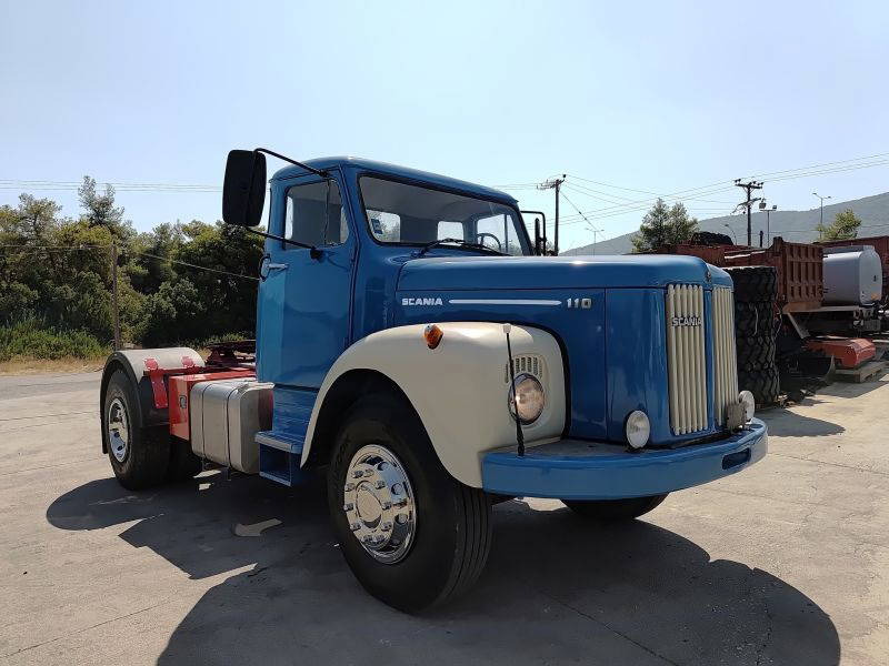 Scania L Scania Vabis L110 4X2 Truck Head  - Влекач: снимка 2 Scania L Scania Vabis L110 4X2 Truck Head  - Влекач: снимка 2