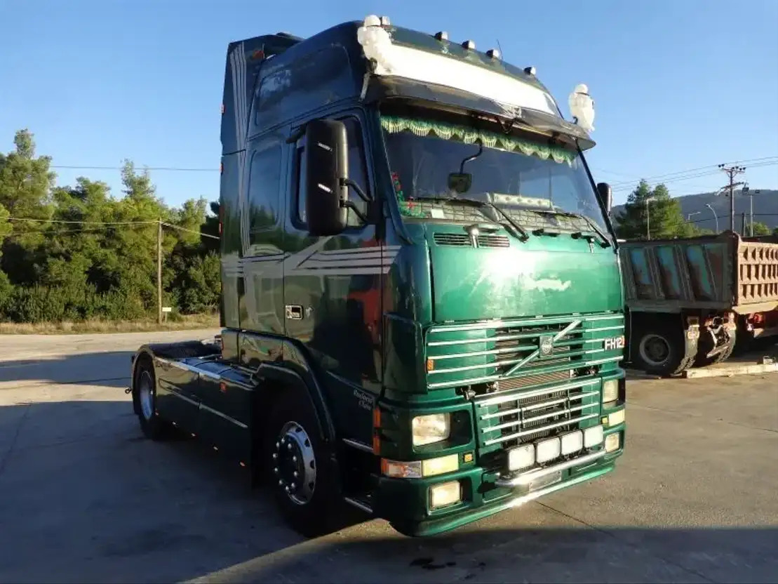 Volvo FH 12.420 Volvo FH12.420 4X2 - Влекач: снимка 2 Volvo FH 12.420 Volvo FH12.420 4X2 - Влекач: снимка 2