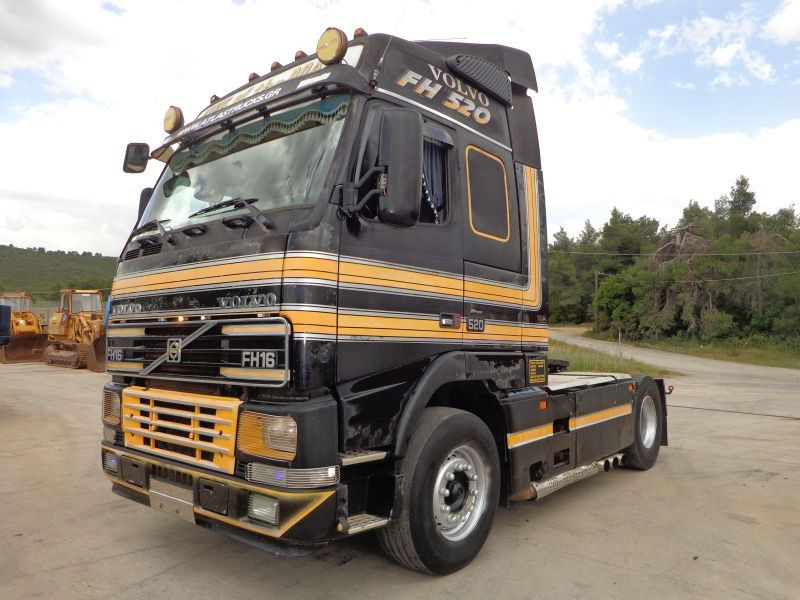 Volvo FH 16.520 Volvo FH16.520 4X2 Globetrotter /KIP Hydraulic - Влекач: снимка 2 Volvo FH 16.520 Volvo FH16.520 4X2 Globetrotter /KIP Hydraulic - Влекач: снимка 2