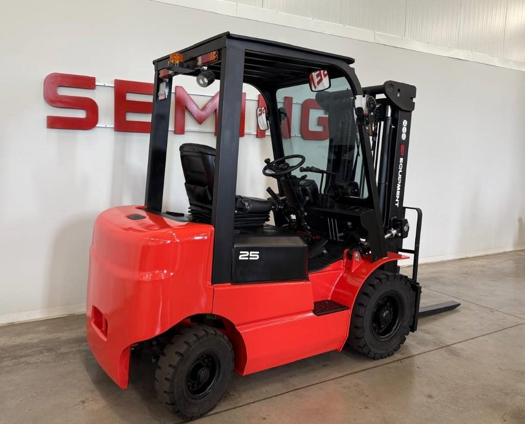 EP 11013 - EFL252 - Електрокар: снимка 3 EP 11013 - EFL252 - Електрокар: снимка 3