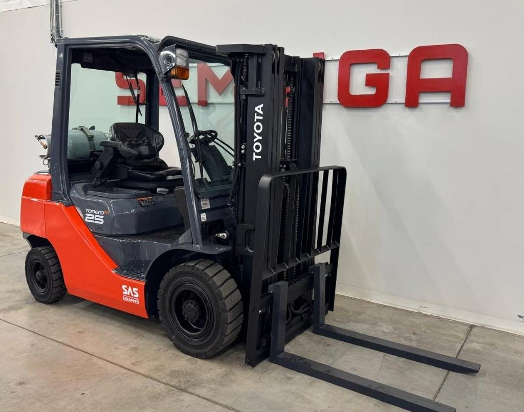 Toyota 10773 06-8FG25F - Газокар: снимка 4 Toyota 10773 06-8FG25F - Газокар: снимка 4